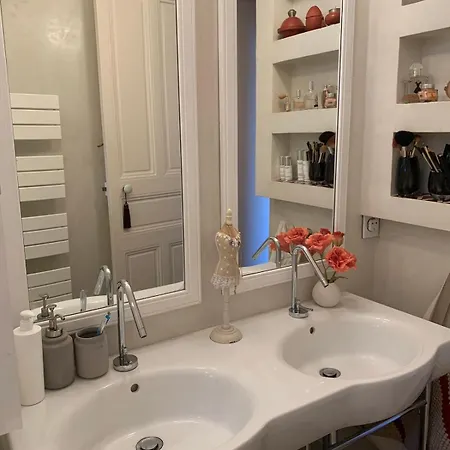 Apartment Vue Exceptionnelle Dans Chateau