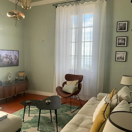 Vue Exceptionnelle Dans Chateau Sausset-les-Pins