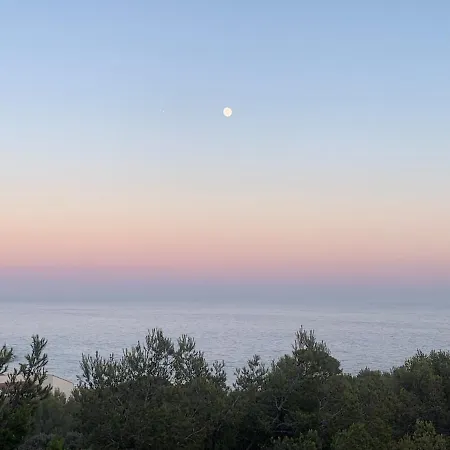 Vue Exceptionnelle Dans Chateau * Sausset-les-Pins